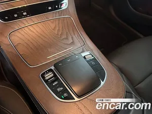 Mercedes-Benz E-Class, 2021 — миниатюра 13