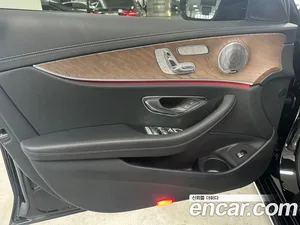 Mercedes-Benz E-Class, 2021 — миниатюра 15