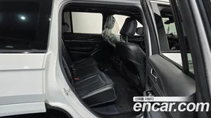 Jeep Cherokee, 2023 — миниатюра 12