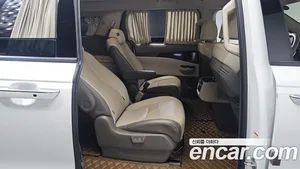 Kia Carnival, 2023 — миниатюра 12