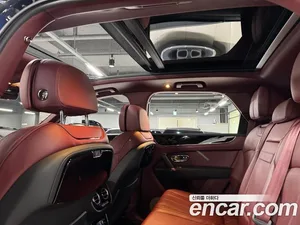 Bentley Bentayga, 2020 — миниатюра 11