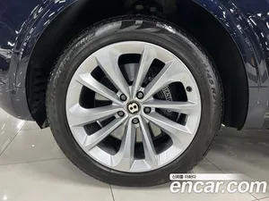 Bentley Bentayga, 2020 — миниатюра 14