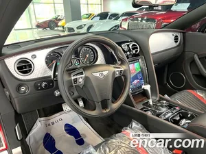 Bentley Continental, 2018 — миниатюра 5
