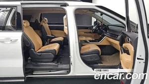 Kia Carnival, 2022 — миниатюра 12