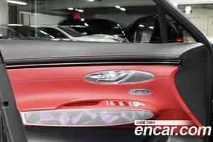 Genesis GV70, 2022 — миниатюра 7