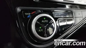 Toyota Prius, 2020 — миниатюра 16