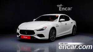 Maserati Ghibli, 2022 — миниатюра 1