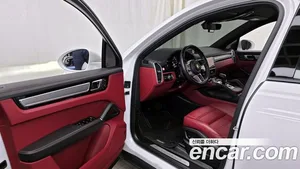 Porsche Cayenne, 2023 — миниатюра 10