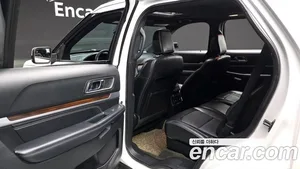 Ford Explorer, 2018 — миниатюра 12
