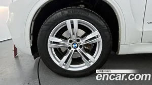 BMW X5, 2018 — миниатюра 5