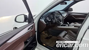 BMW X5, 2018 — миниатюра 10