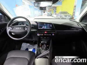 Kia Niro, 2022 — миниатюра 11