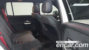 Mercedes-Benz GLB-Class, 2022 — миниатюра 10