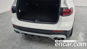 Mercedes-Benz GLB-Class, 2022 — миниатюра 11