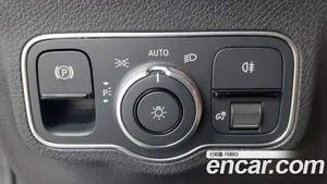 Mercedes-Benz GLB-Class, 2022 — миниатюра 19