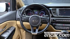 Kia Carnival, 2020 — миниатюра 13