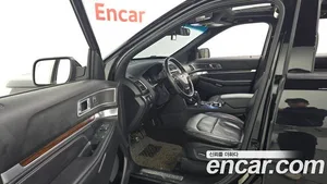 Ford Explorer, 2018 — миниатюра 10