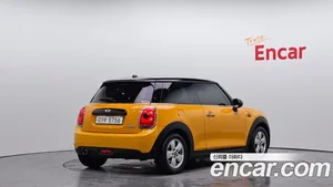 Mini Cooper, 2017 — миниатюра 2
