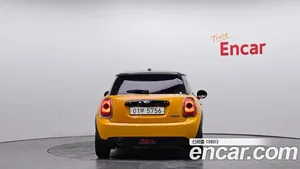 Mini Cooper, 2017 — миниатюра 4