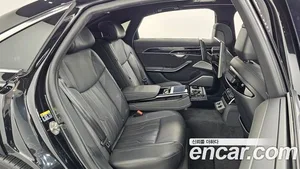 Audi A8, 2021 — миниатюра 12
