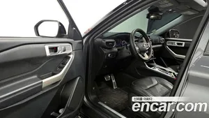 Ford Explorer, 2021 — миниатюра 11