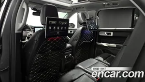 Ford Explorer, 2021 — миниатюра 19