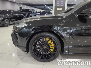 Lamborghini Urus, 2025 — миниатюра 12