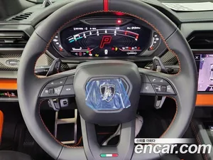 Lamborghini Urus, 2025 — миниатюра 14