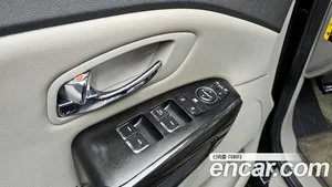 Kia Carnival, 2017 — миниатюра 12
