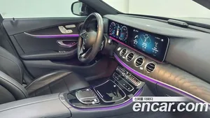 Mercedes-Benz E-Class, 2023 — миниатюра 13