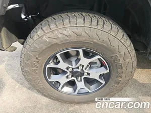 Jeep Wrangler, 2021 — миниатюра 13