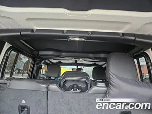 Jeep Wrangler, 2021 — миниатюра 20