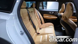 Volvo V60, 2023 — миниатюра 12