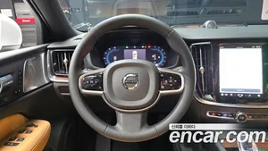 Volvo V60, 2023 — миниатюра 13