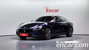 Maserati Ghibli, 2022 — миниатюра 1