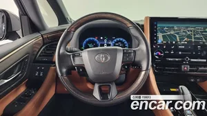 Toyota Alphard, 2024 — миниатюра 13