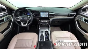 Ford Explorer, 2021 — миниатюра 7