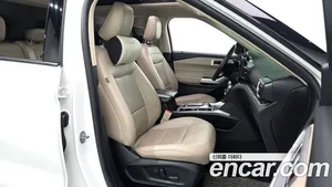 Ford Explorer, 2021 — миниатюра 10