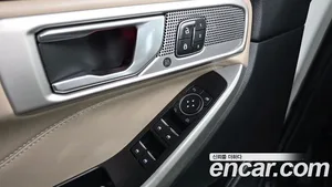 Ford Explorer, 2021 — миниатюра 18
