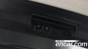Ford Explorer, 2021 — миниатюра 20