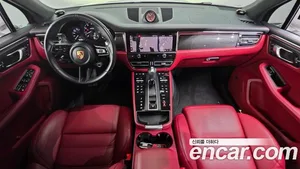 Porsche Macan, 2022 — миниатюра 6
