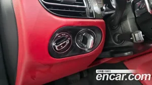 Porsche Macan, 2022 — миниатюра 16