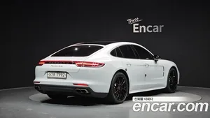 Porsche Panamera, 2019 — миниатюра 2