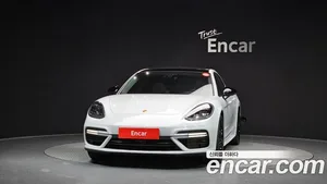 Porsche Panamera, 2019 — миниатюра 3
