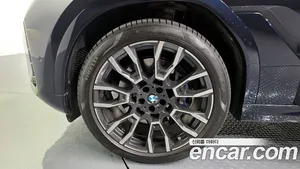 BMW X6, 2025 — миниатюра 5