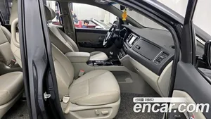 Kia Carnival, 2019 — миниатюра 11