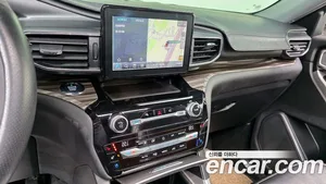 Ford Explorer, 2021 — миниатюра 15
