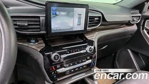 Ford Explorer, 2021 — миниатюра 16