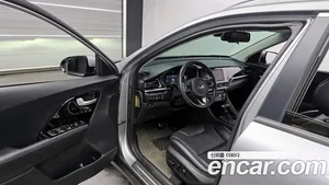 Kia Niro, 2019 — миниатюра 10