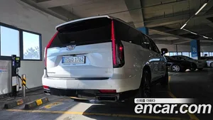 Cadillac Escalade, 2023 — миниатюра 4